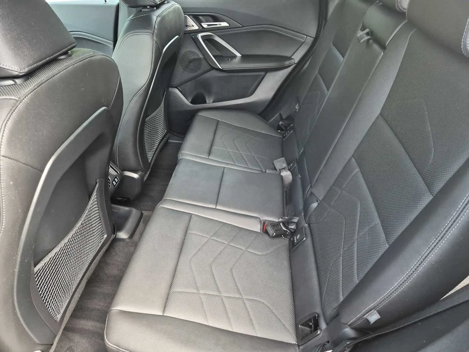 Used 2023 Black Sapphire Metallic BMW xDrive28i image 20