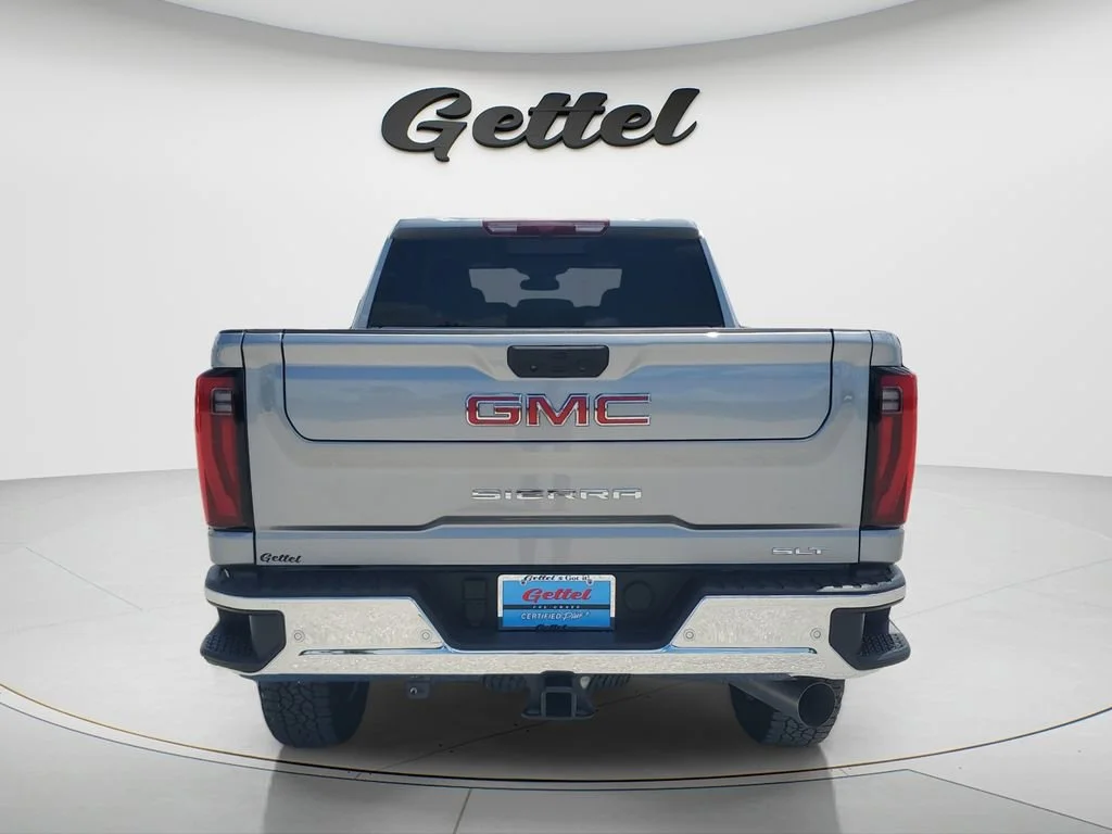 Certified Used 2025 Sterling Metallic GMC SLT image 5