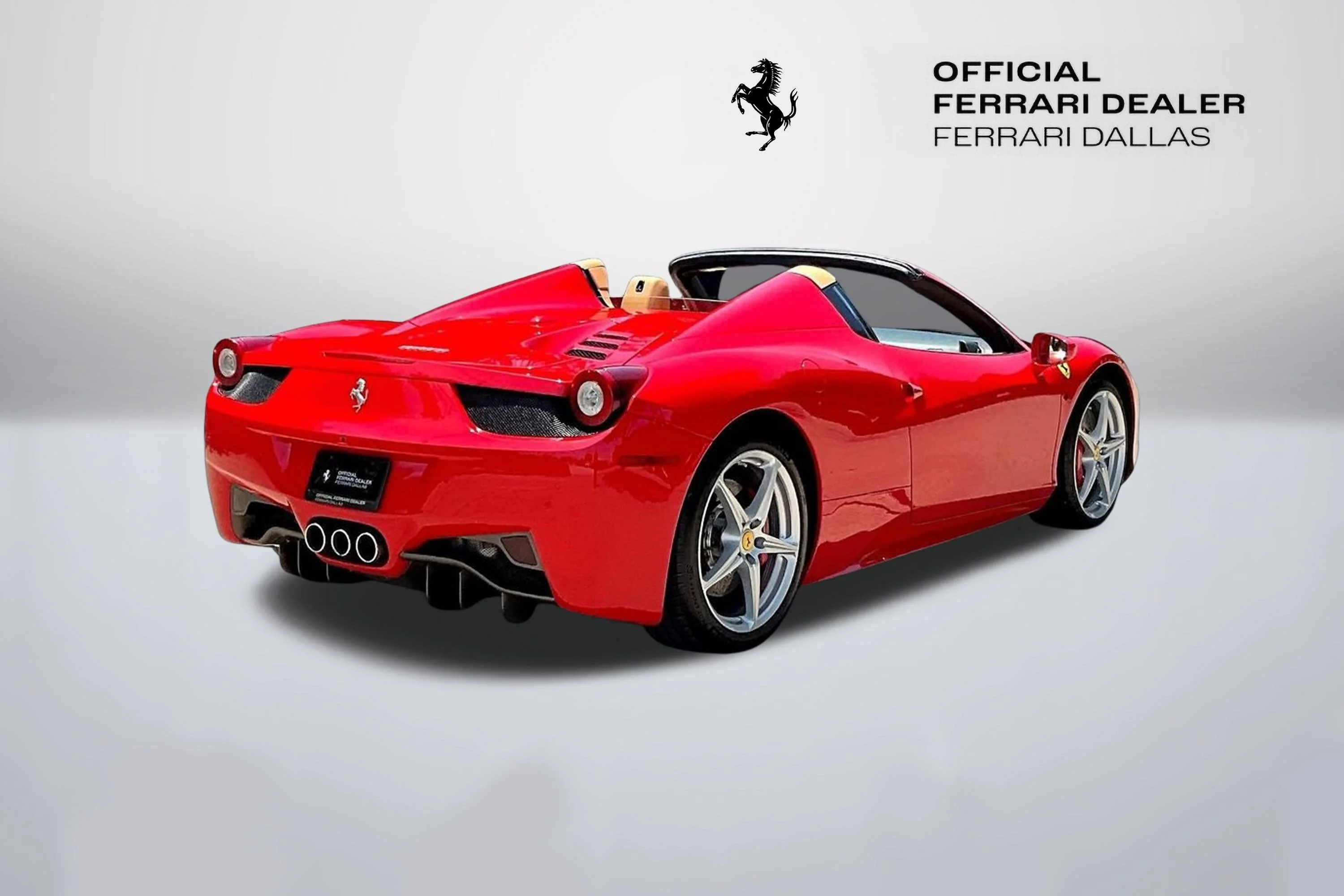 Used 2012 Rosso Corsa Ferrari  image 7