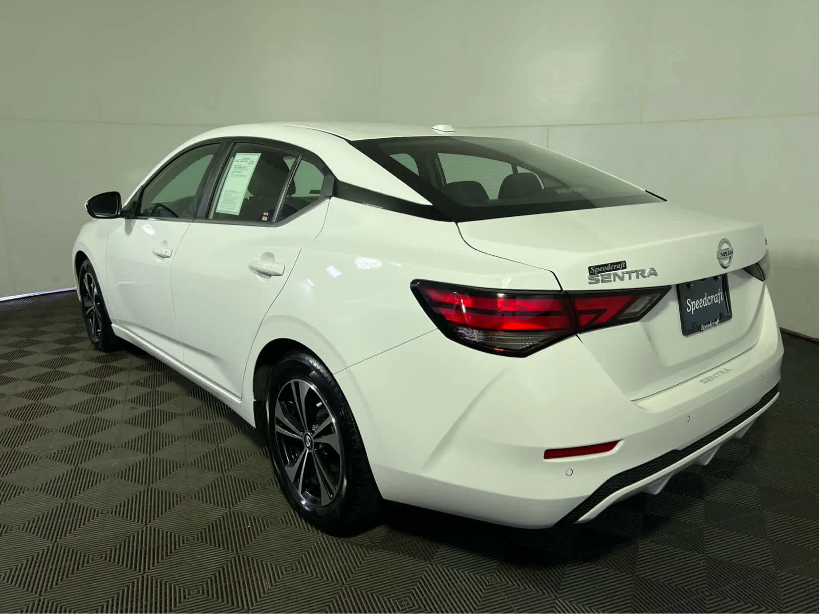 Certified Used 2023 Fresh Powder Nissan SV image 5