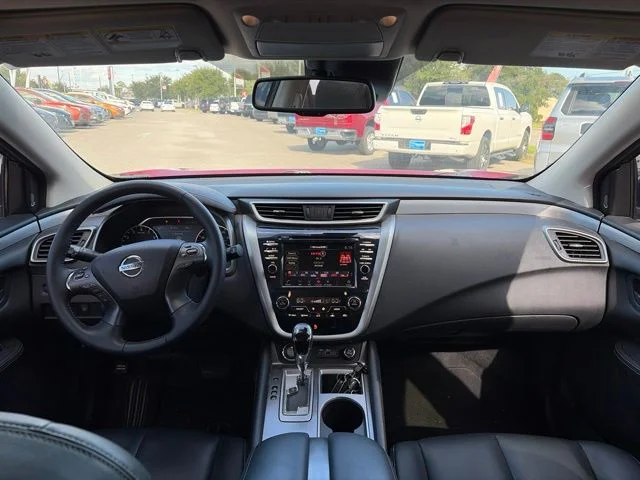 Used 2022 Red Nissan SV image 24