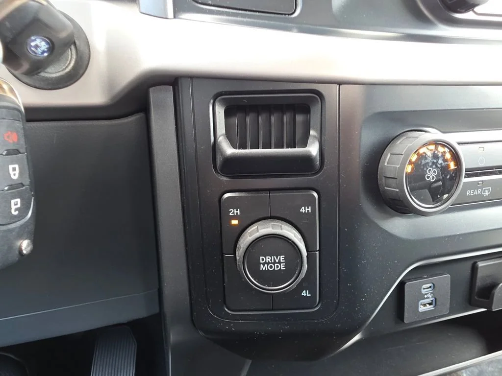 2023 Ford F-150 XLT - Photo 29