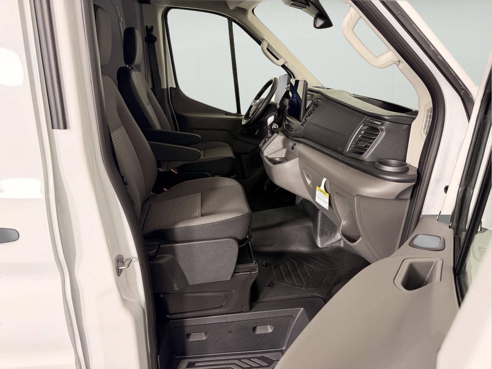 New 2026 Oxford White Ford Cargo Van image 20