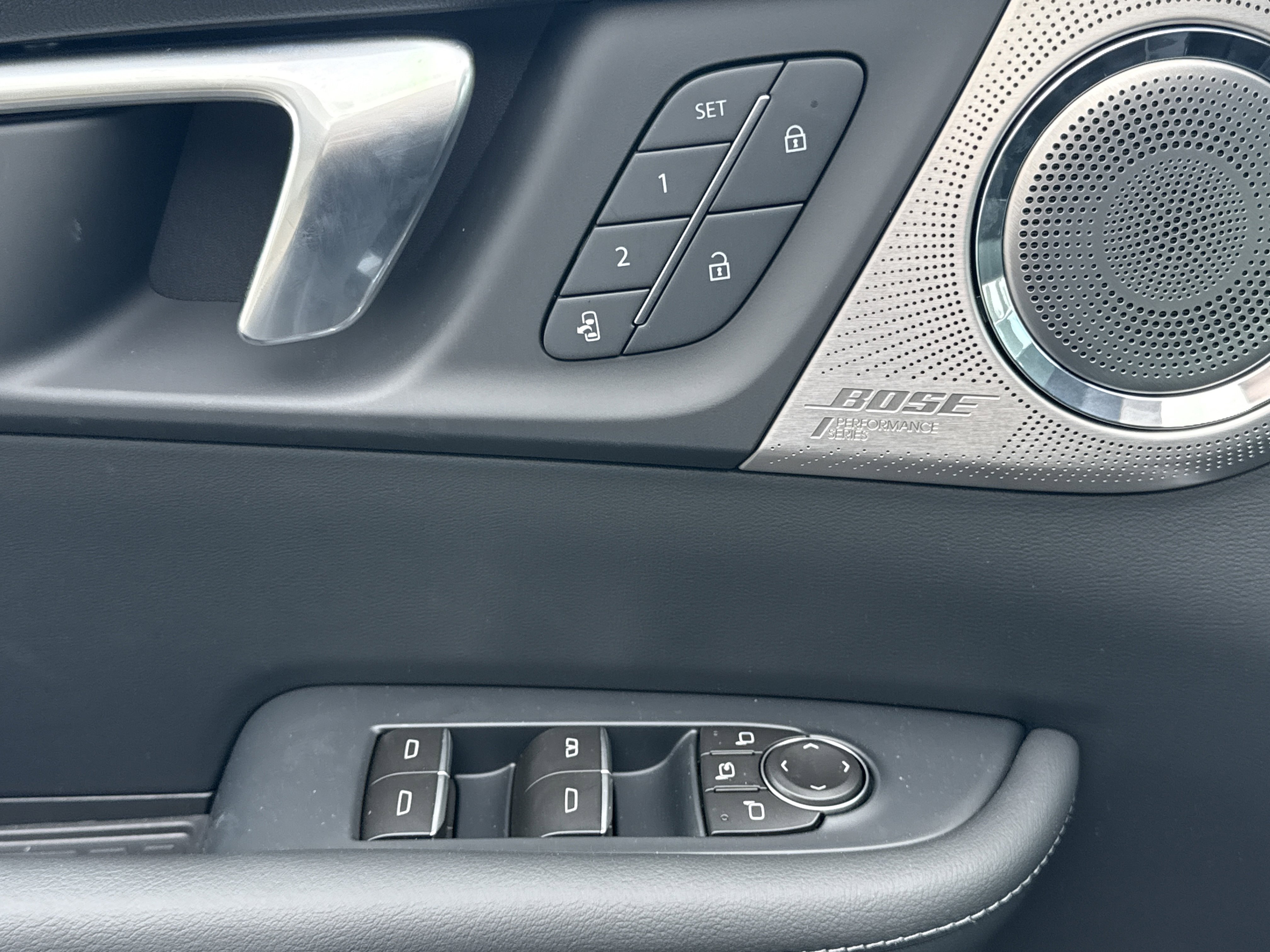 2026 Buick Enclave Avenir - Photo 19