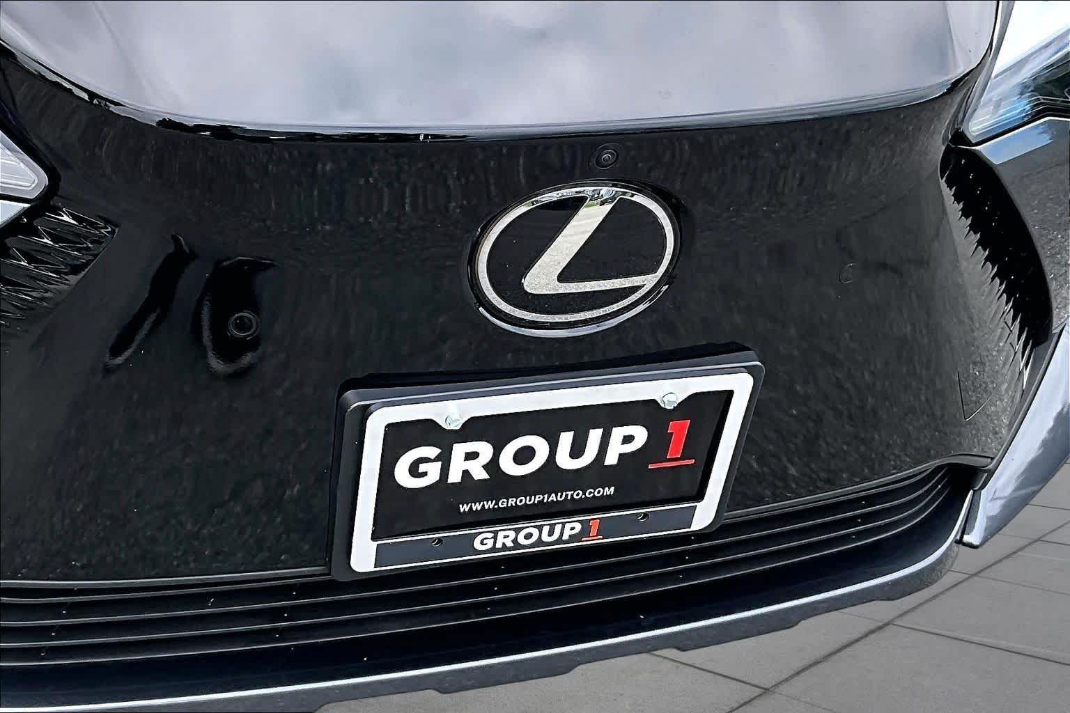 Used 2023 Cloudburst Gray/Black Lexus Luxury image 29