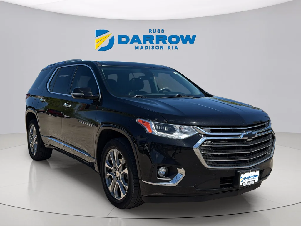 Used 2018 Mosaic Black Metallic Chevrolet Premier image 7