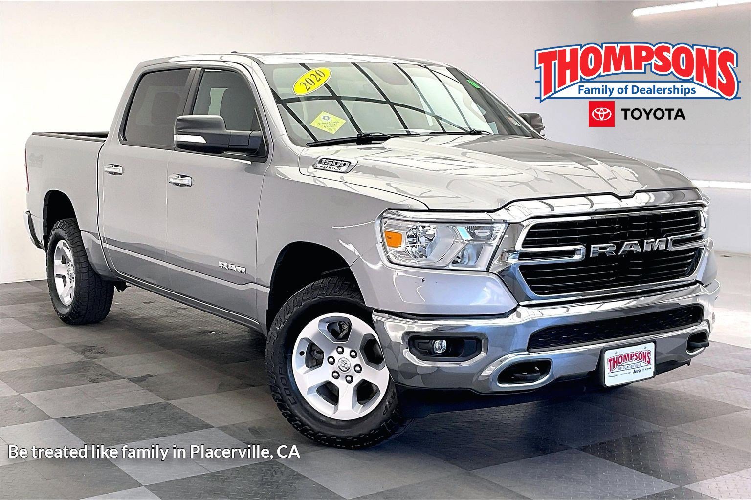 2020 RAM 1500 Big Horn/Lone Star 4x4 Crew Cab 5'7's photo