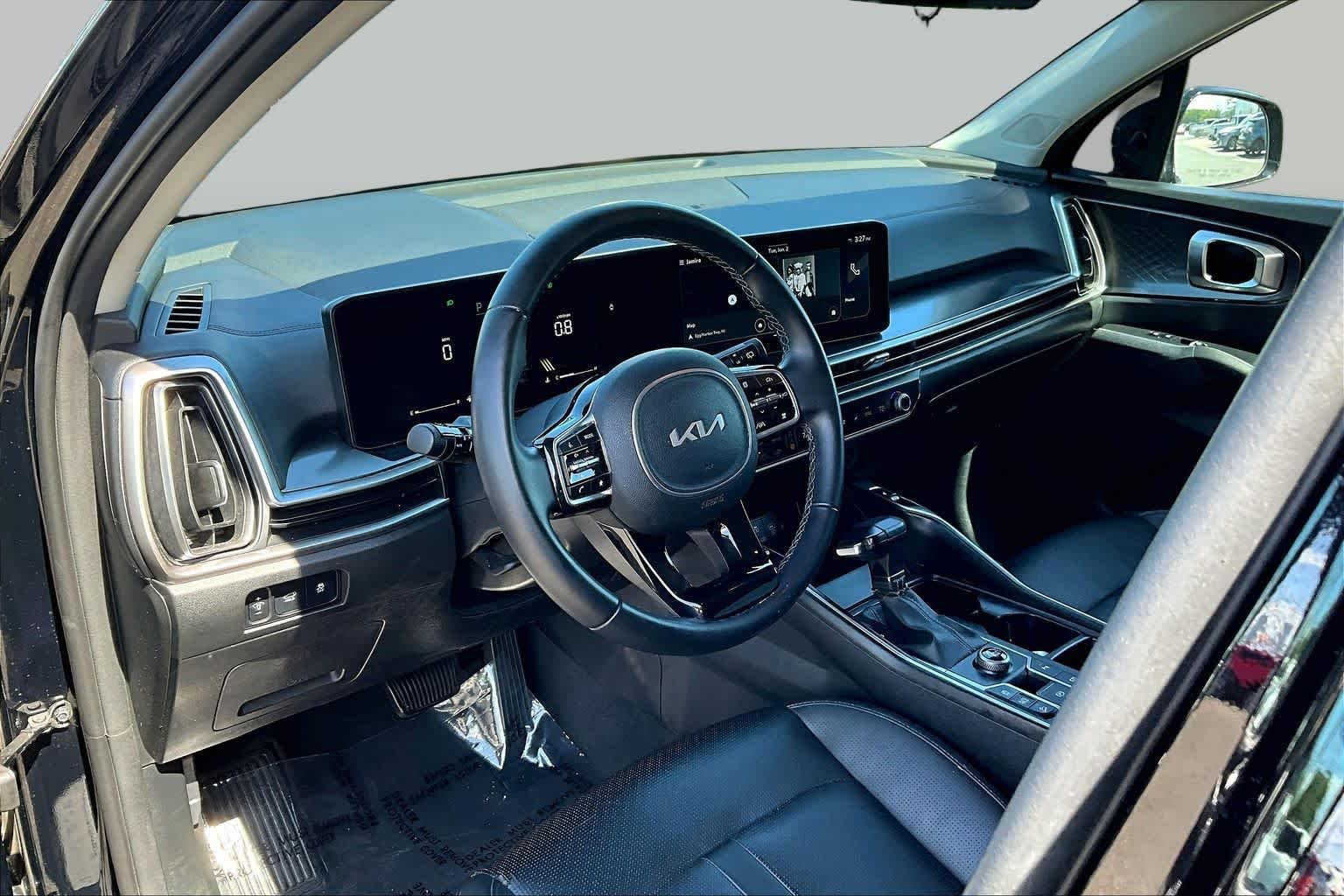 Used 2024 Ebony Black Kia EX image 17