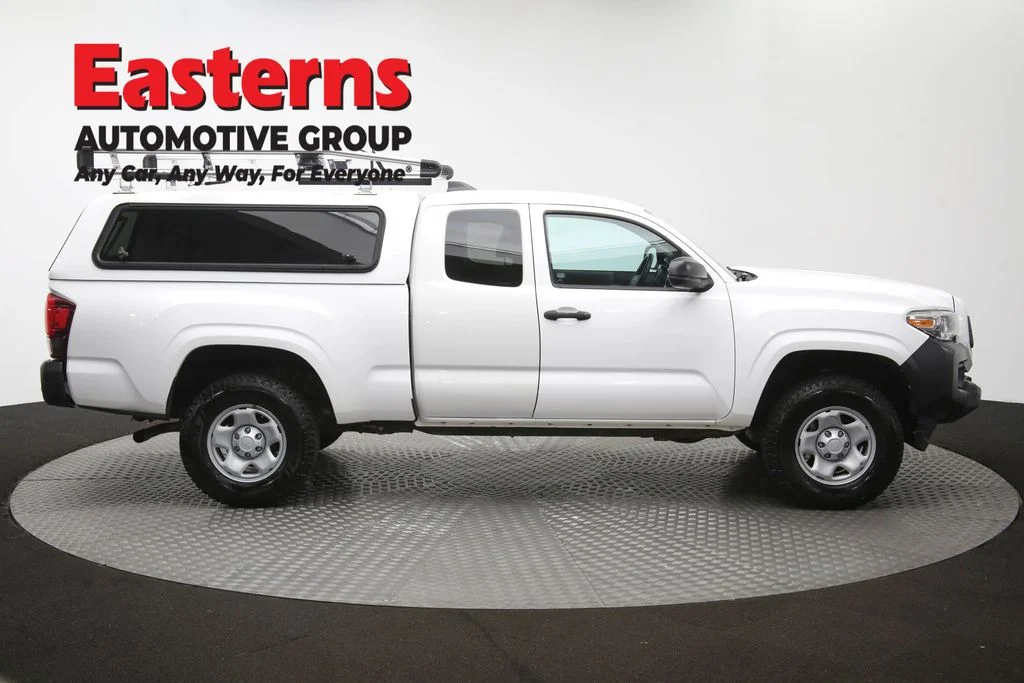 Used 2020 White Toyota SR image 42