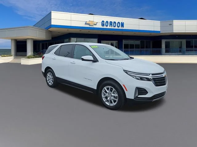 Used 2024 Summit White Chevrolet LT image 7