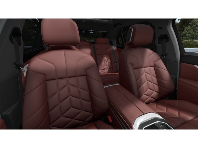 New 2026 Mineral White Metallic BMW 750e xDrive image 11