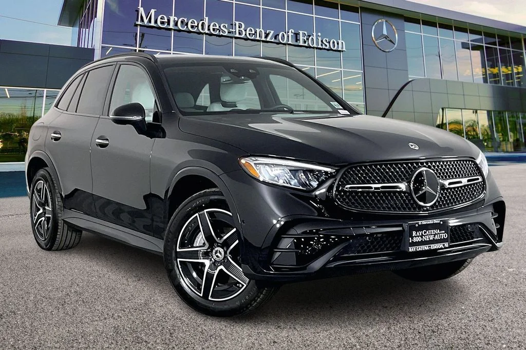2026 Mercedes-Benz GLC