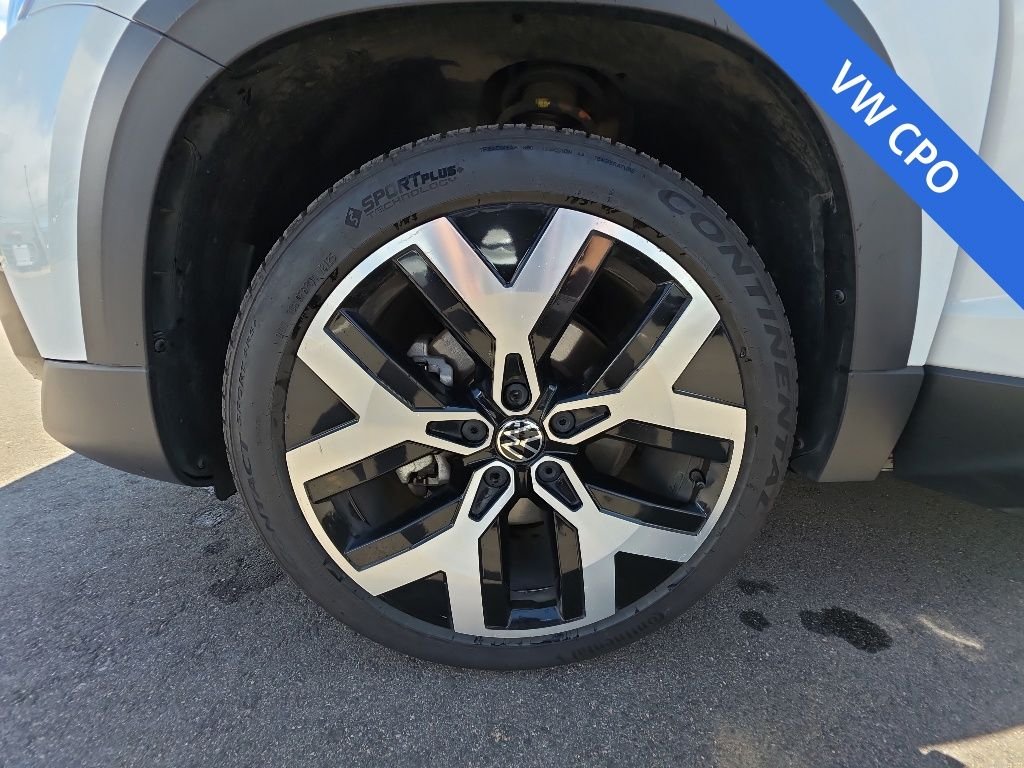 2023 Volkswagen Taos SEL - Photo 23