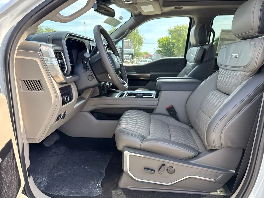 New 2026 White Ford Platinum image 22