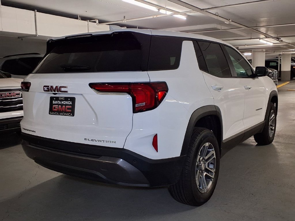 New 2026 Summit White GMC Elevation image 8