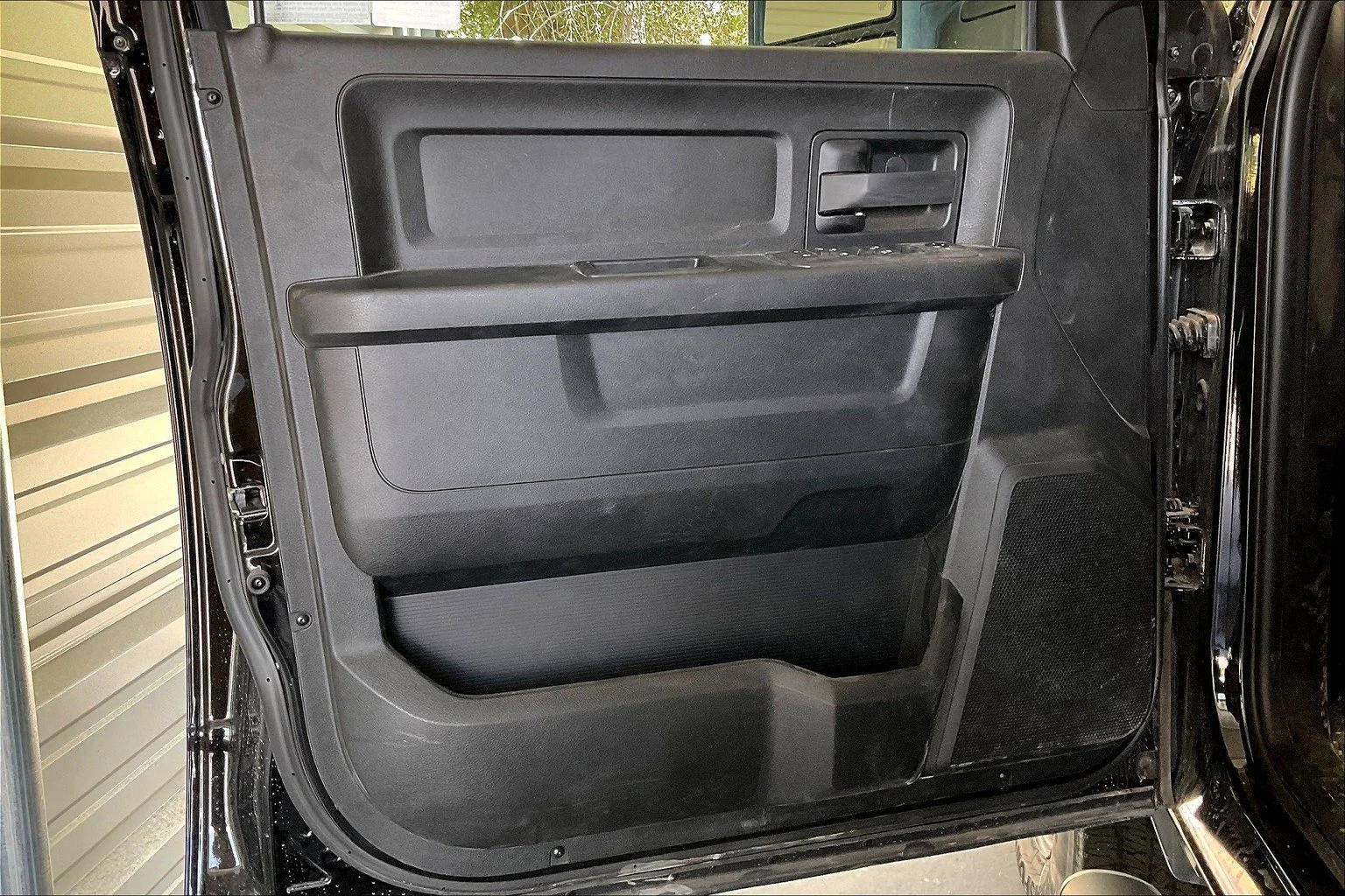2025 RAM 2500 Tradesman - Photo 12