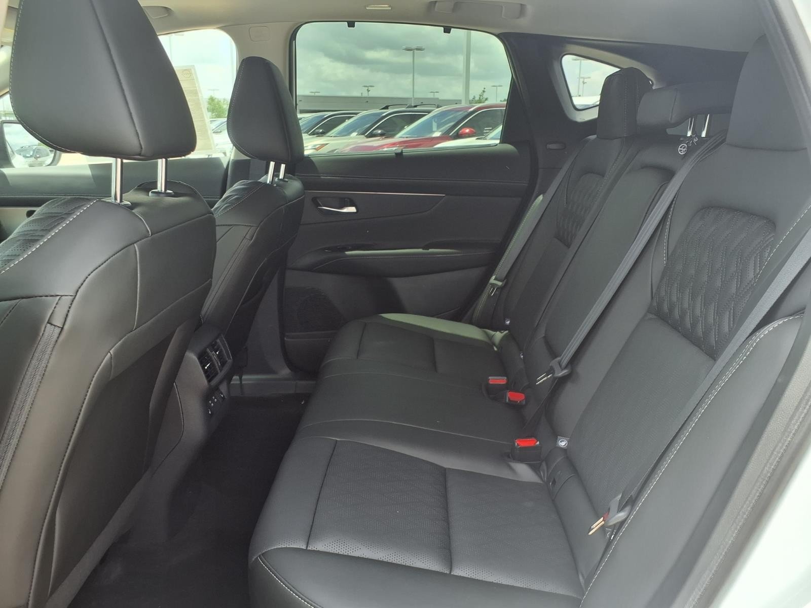 2026 Nissan Murano Platinum White at Robbins Nissan