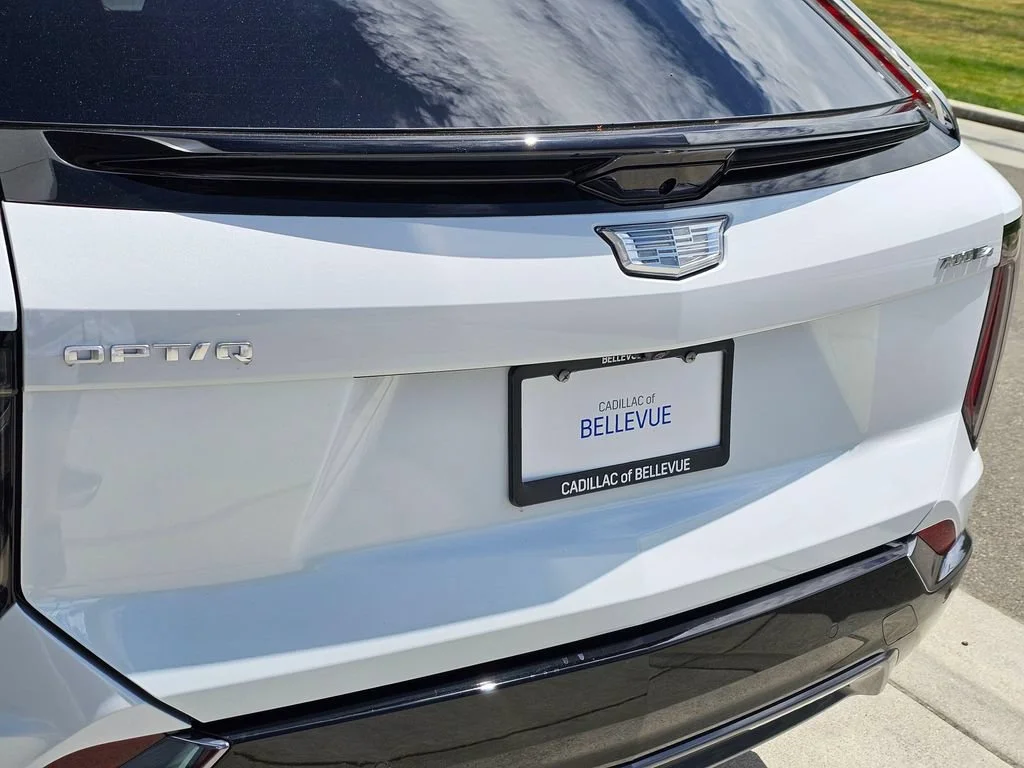 New 2026 Vibrant White Tricoat Cadillac Sport image 14