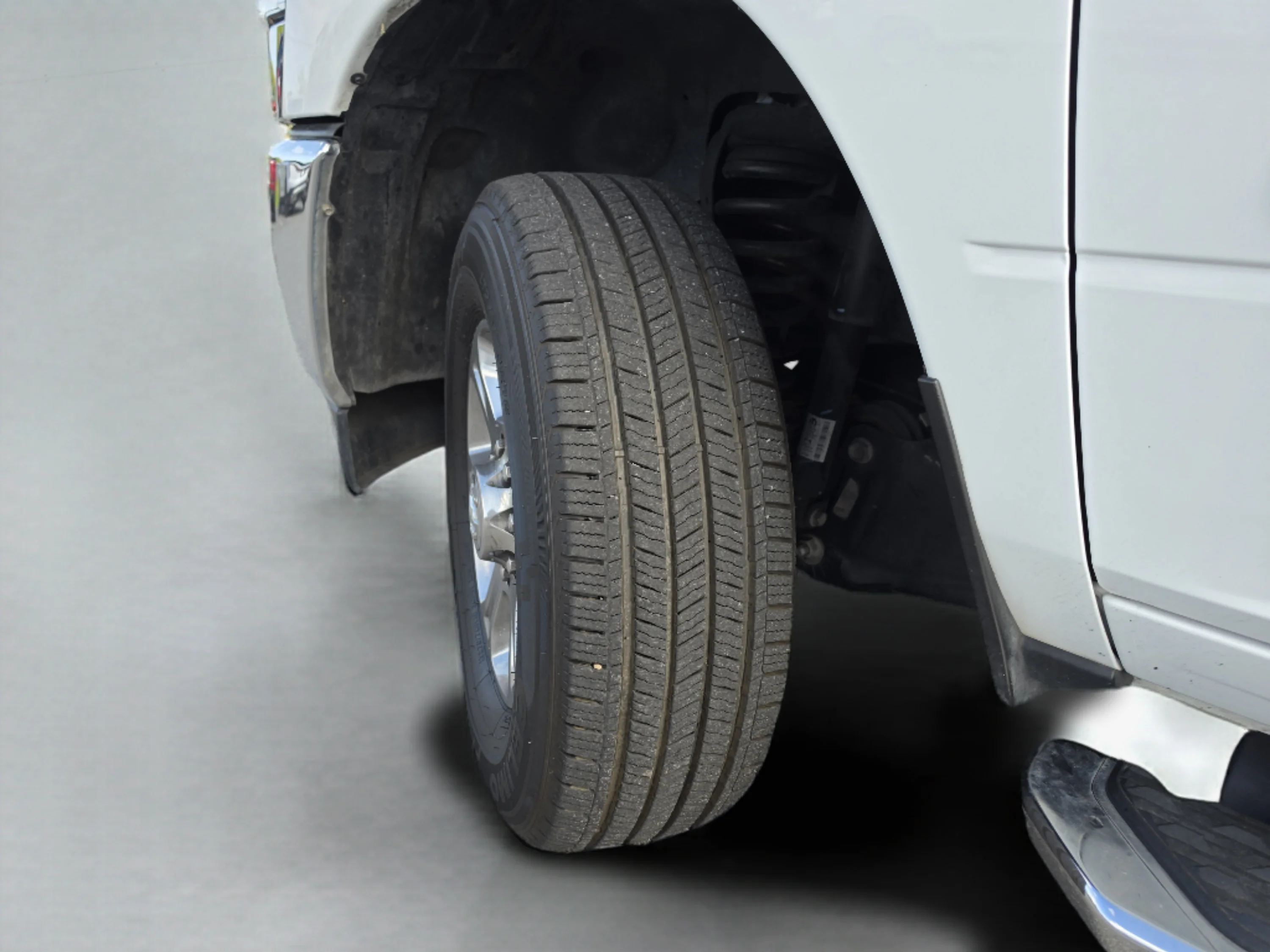 Used 2024 Bright White Clearcoat Ram Big Horn image 41