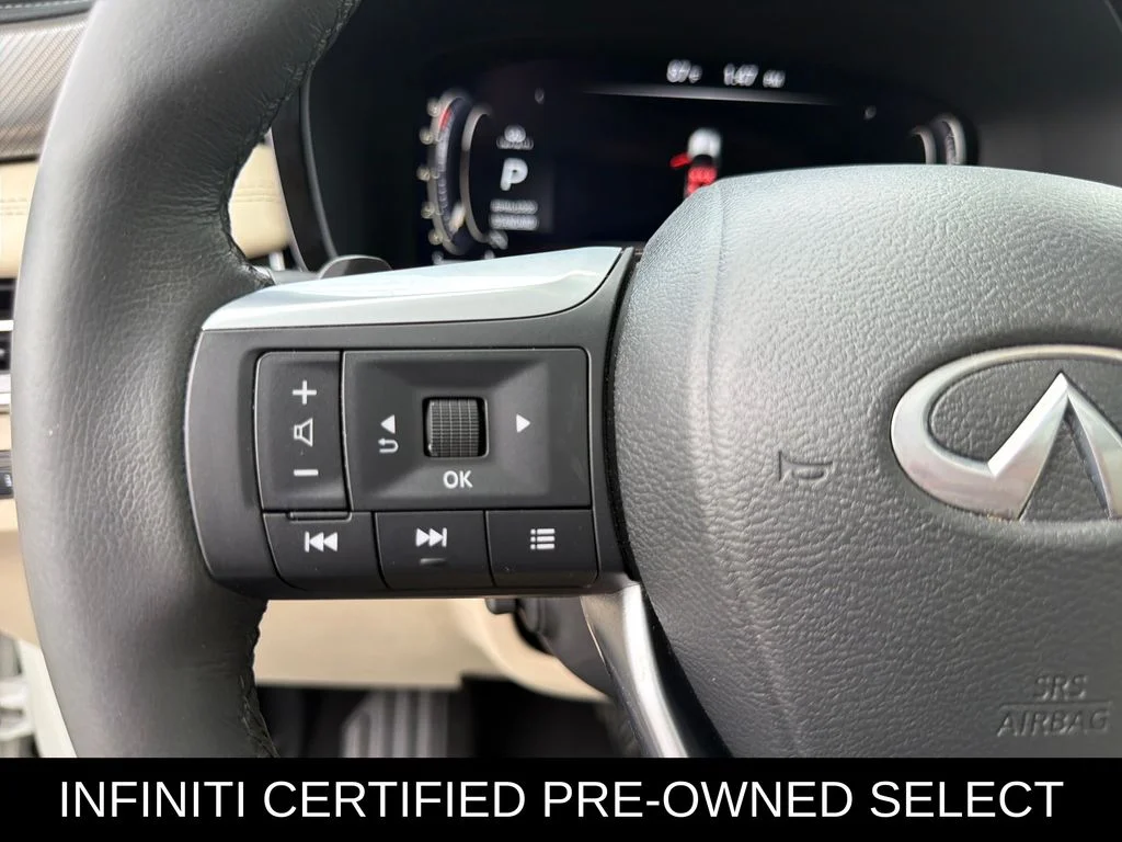 Certified Used 2023 Majestic White INFINITI LUXE image 22