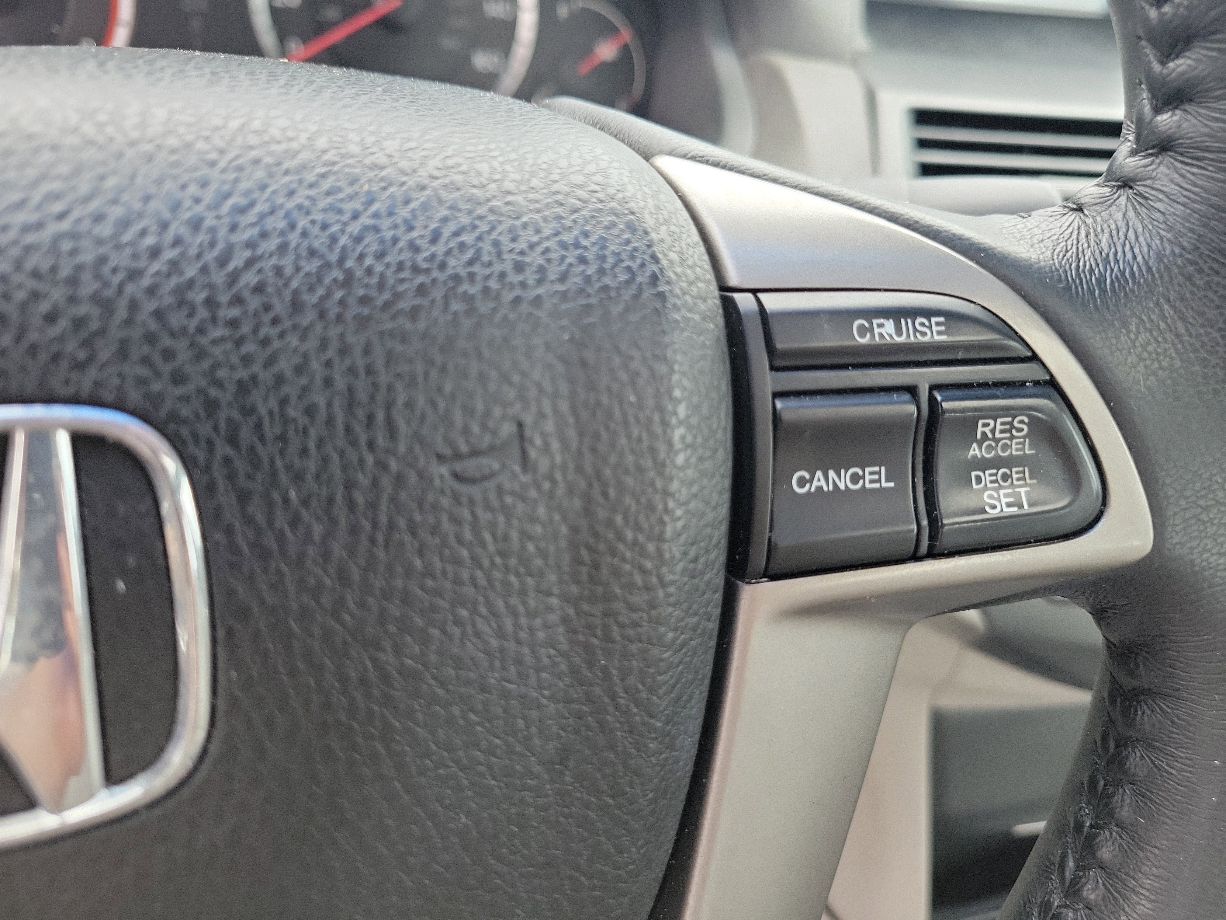 Used 2009 Gray Honda EX-L image 26