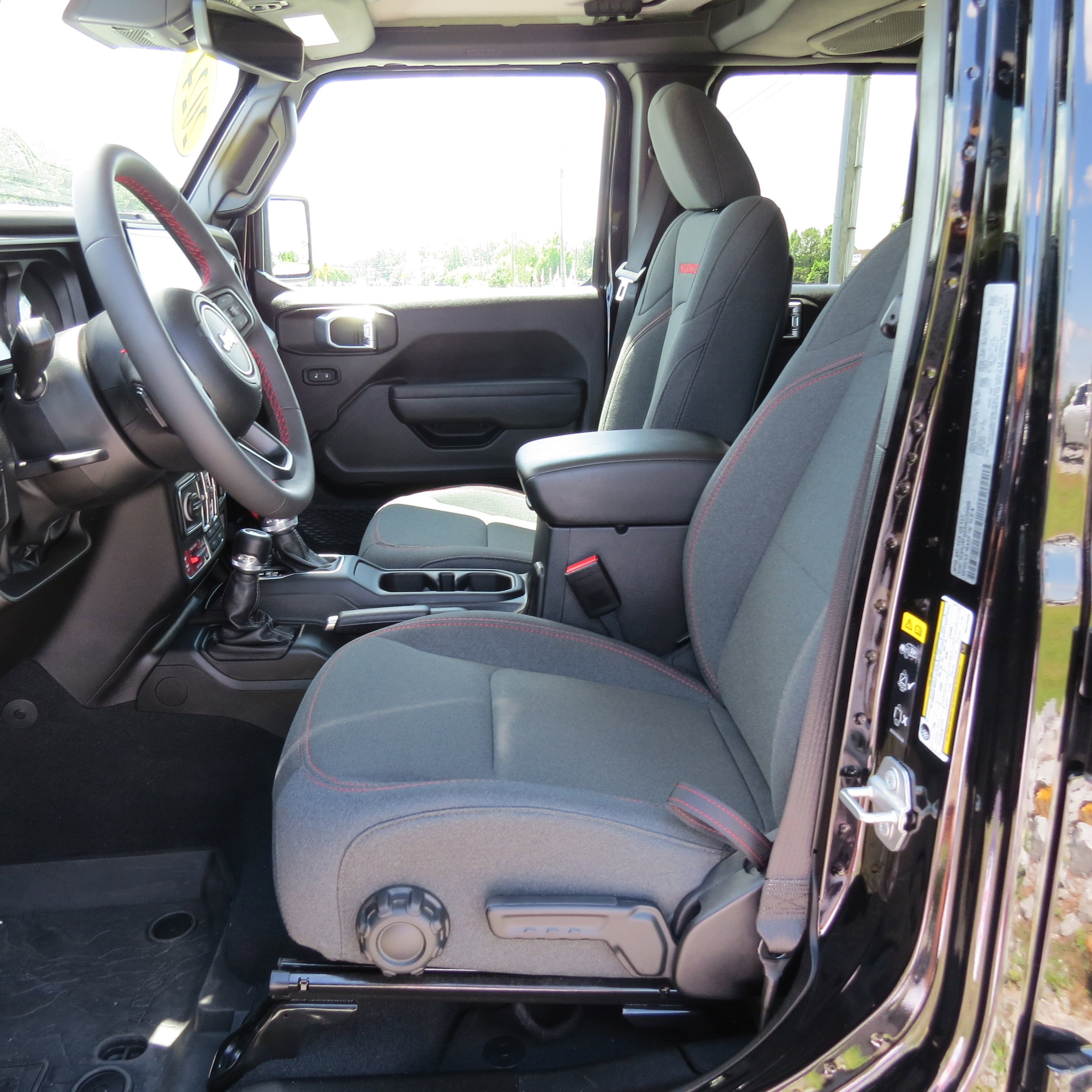 Used 2024 Black Clearcoat Jeep Rubicon image 15