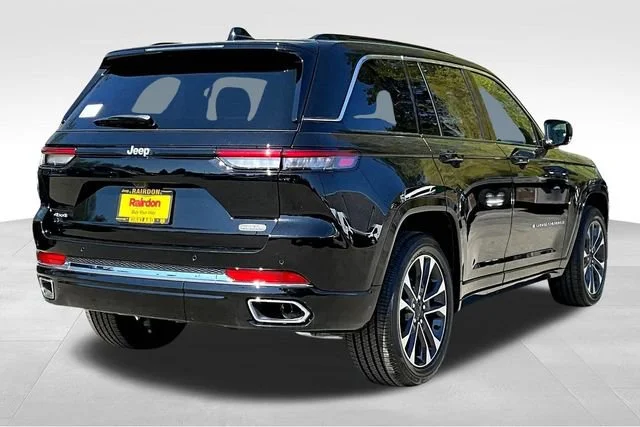 2025 Jeep Grand Cherokee Overland - Photo 16
