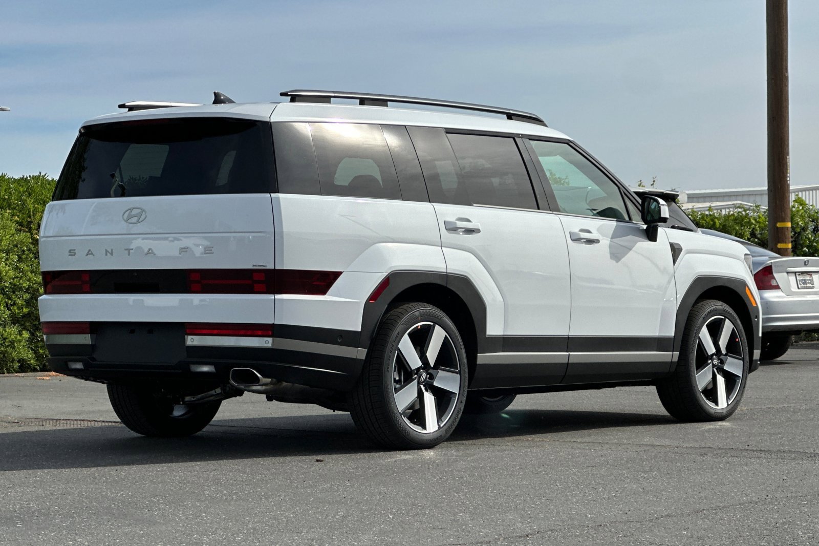 New 2026 Serenity White Hyundai Limited AWD image 33