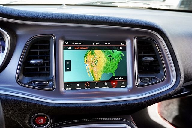 Used 2019 White Dodge SRT Hellcat Redeye image 21