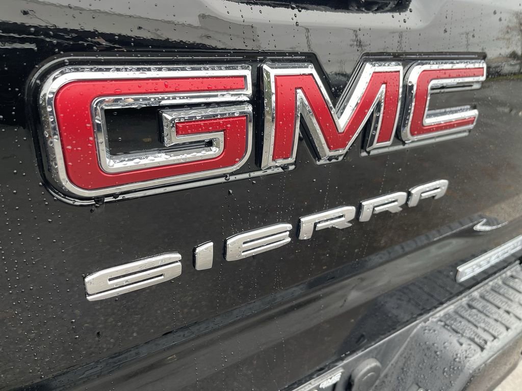 New 2026 Onyx Black GMC Elevation image 33