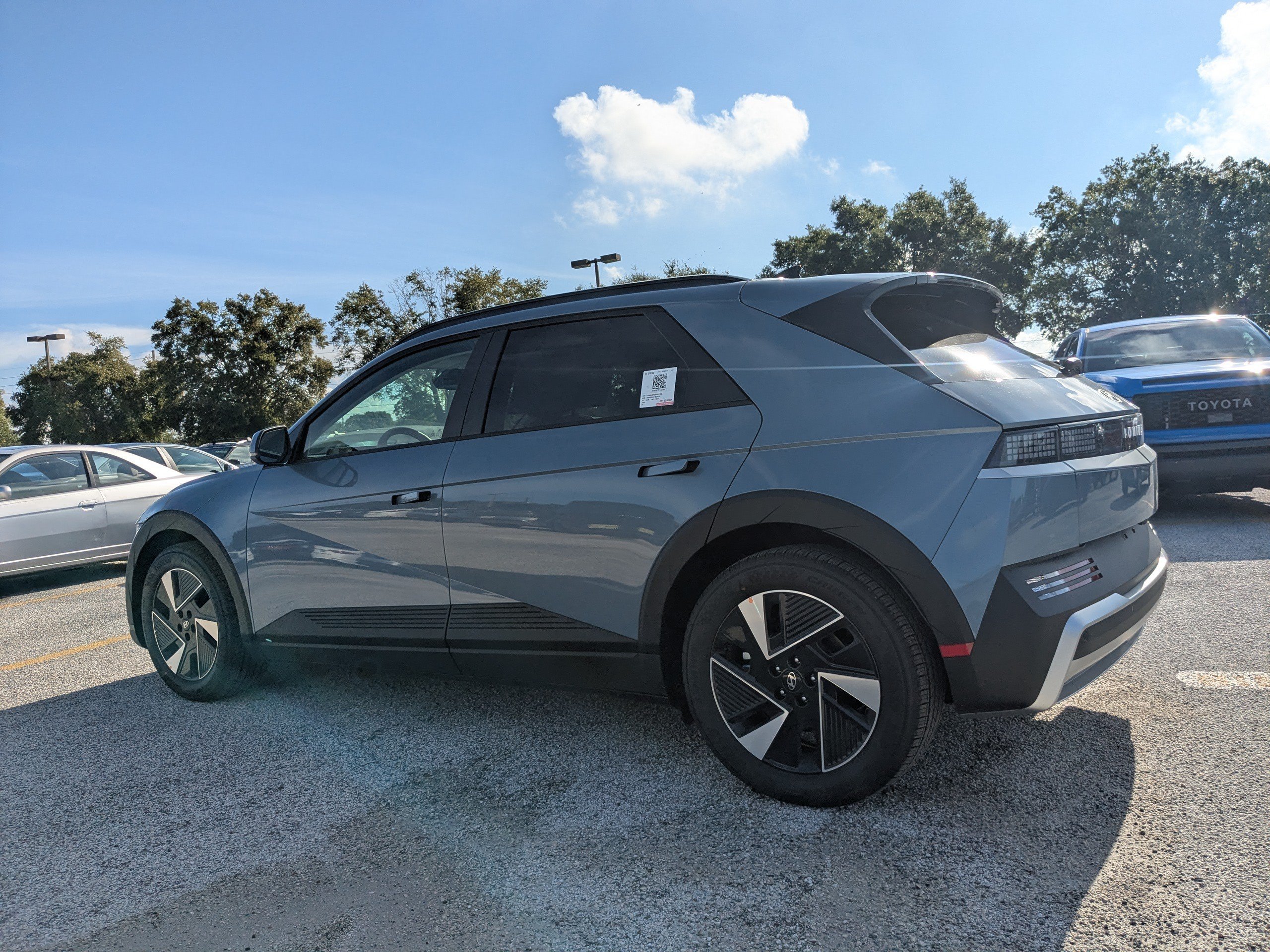New 2027 Lucid Blue Hyundai SEL image 7