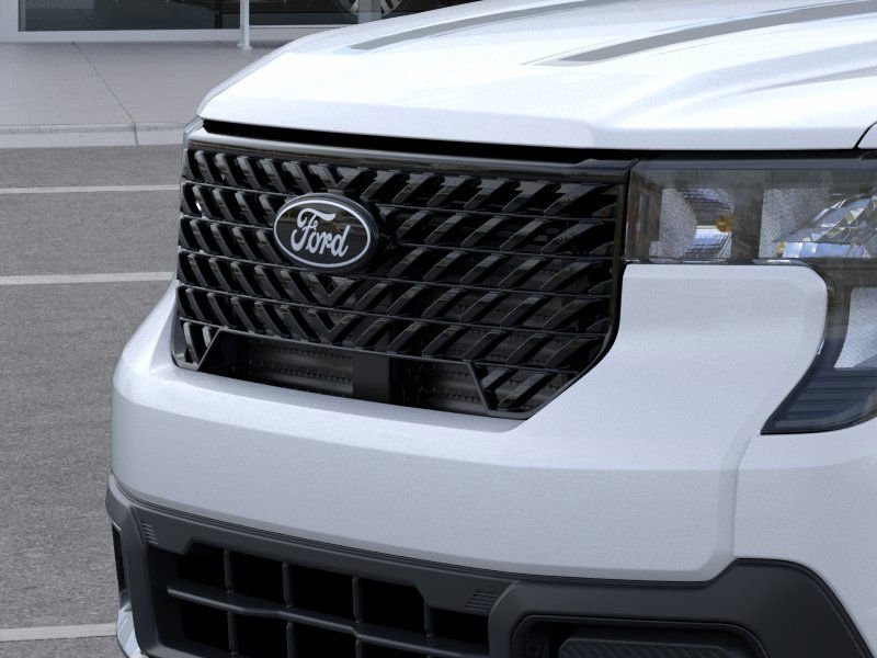 New 2025 Space White Metallic Ford XLT image 18