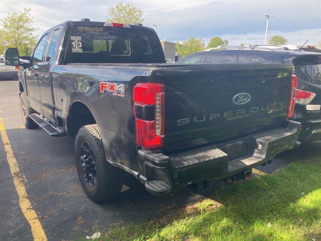 Used 2023 Black Metallic Ford XLT image 2