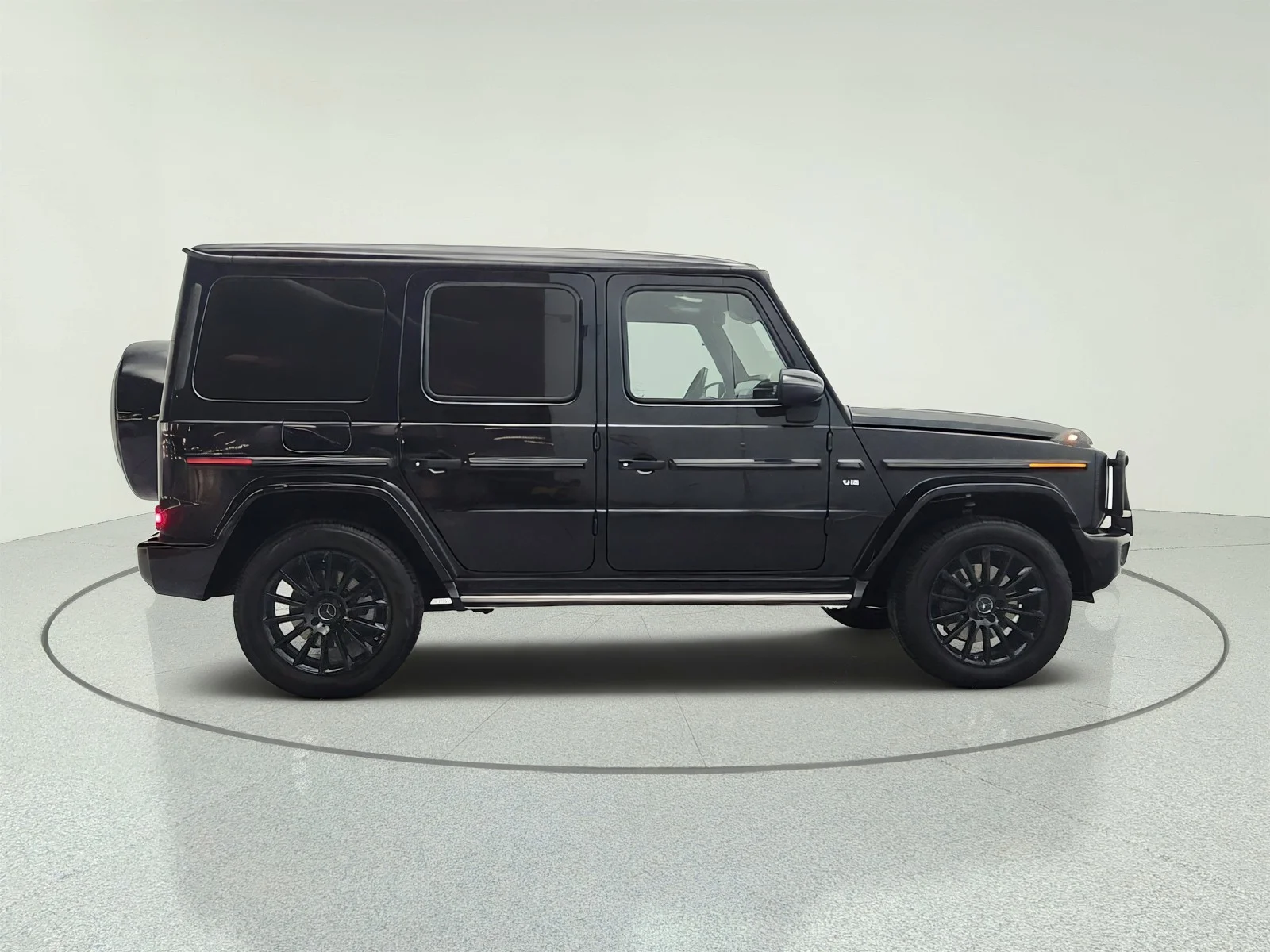 Certified Used 2021 Obsidian Black Metallic Mercedes-Benz G 550 4MATIC® SUV image 4