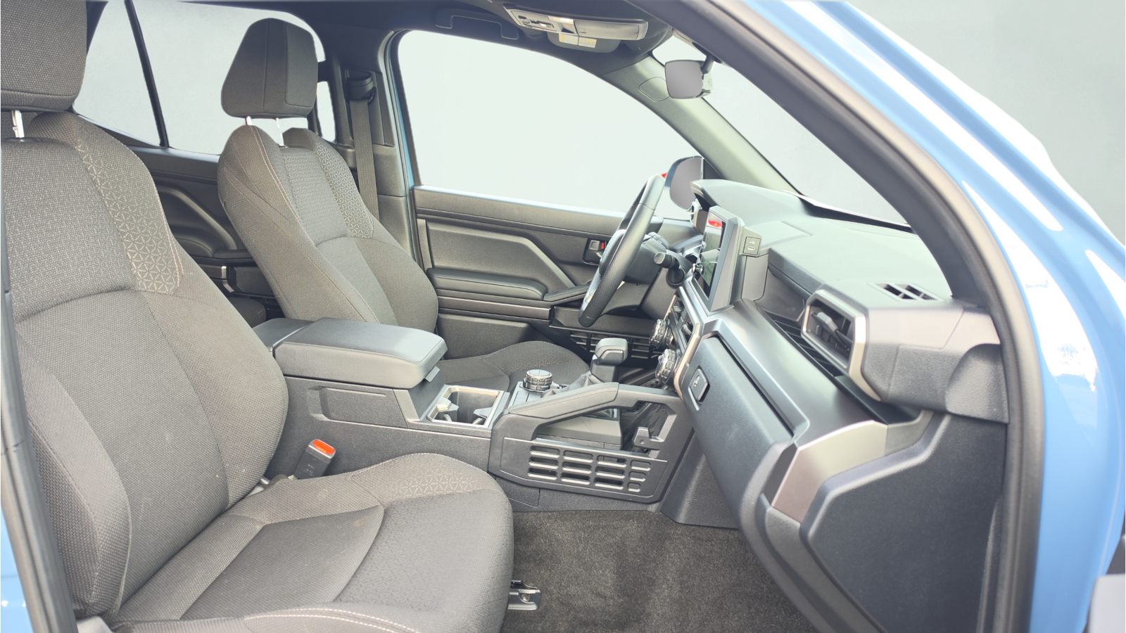 Used 2025 Blue Toyota SR5 image 29