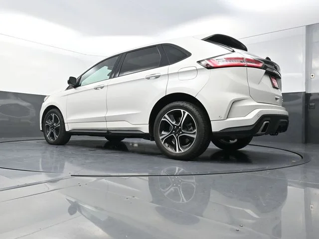 Used 2023 White Ford ST image 39
