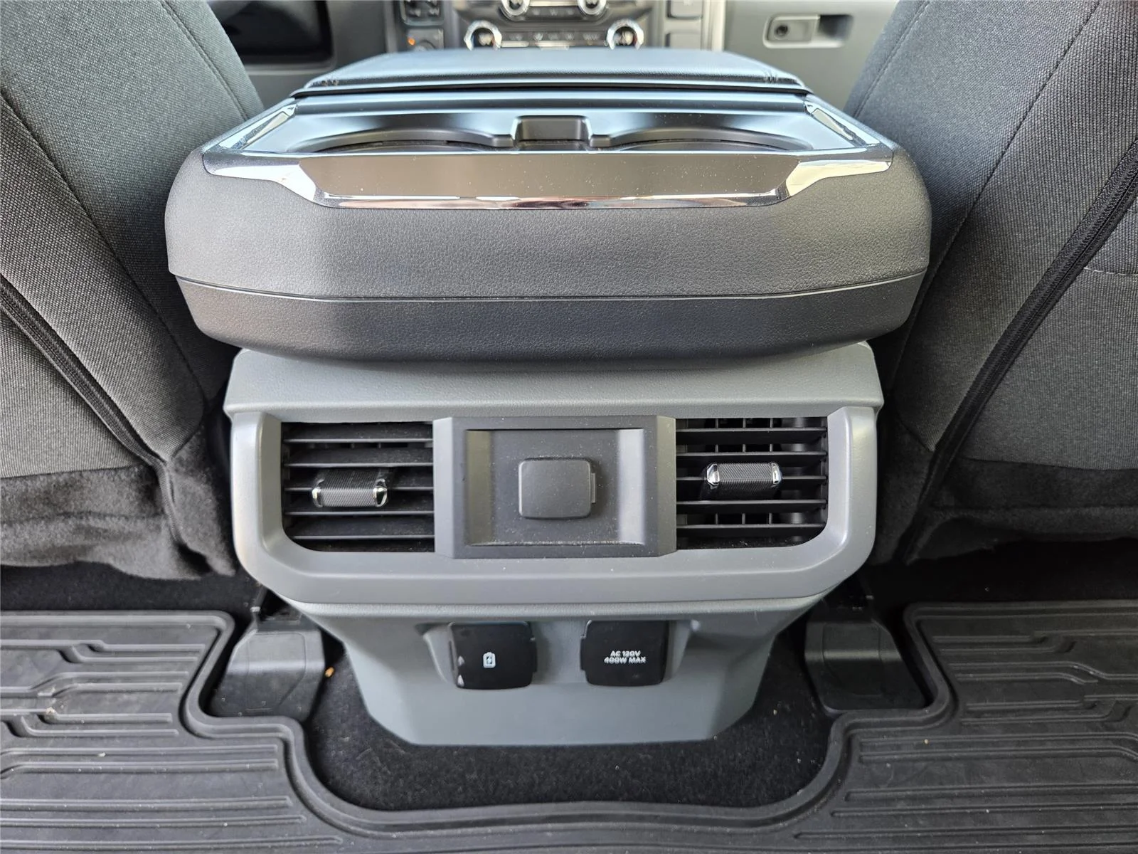 Used 2024 Agate Black Ford XLT image 18