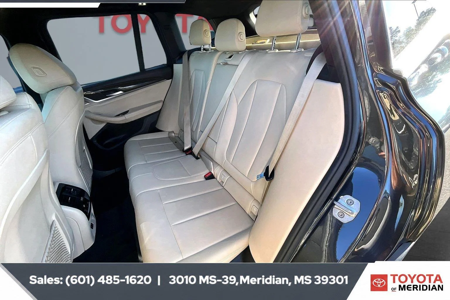 Used 2020 Dark Graphite Metallic BMW xDrive30i image 19