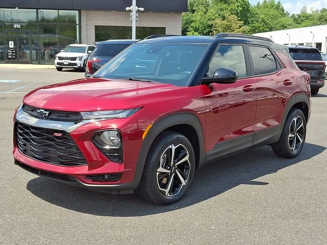 Used 2021 Red Chevrolet RS image 4
