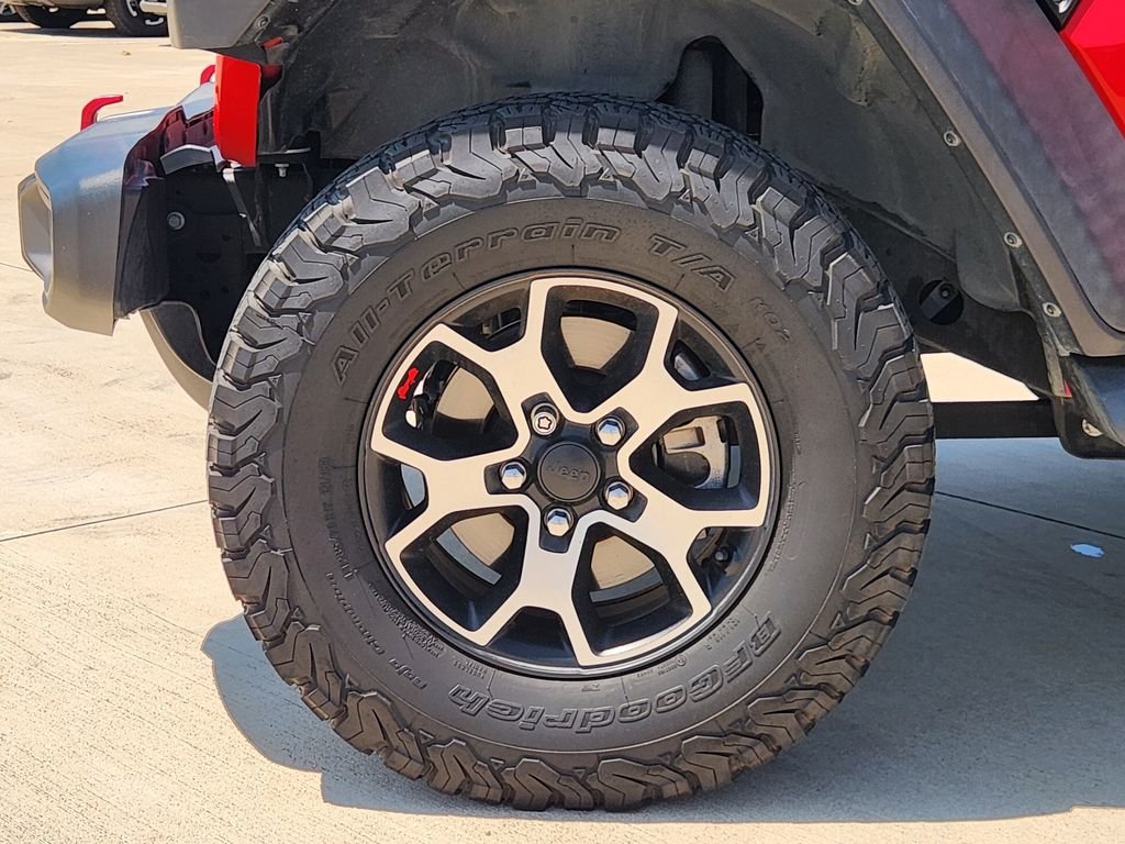 Used 2020 Firecracker Red Clearcoat Jeep Rubicon image 11