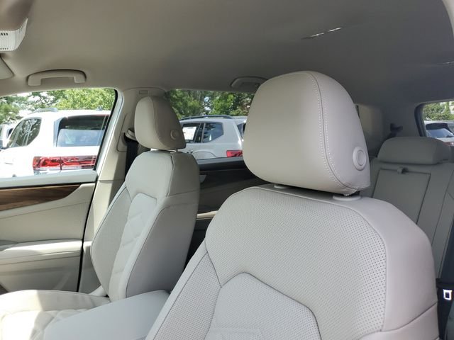 New 2026 White Volkswagen SE image 16