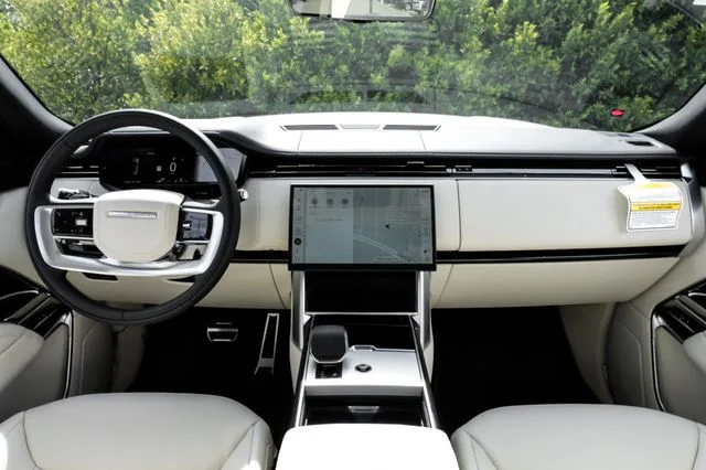 New 2026 White Land Rover SE image 19