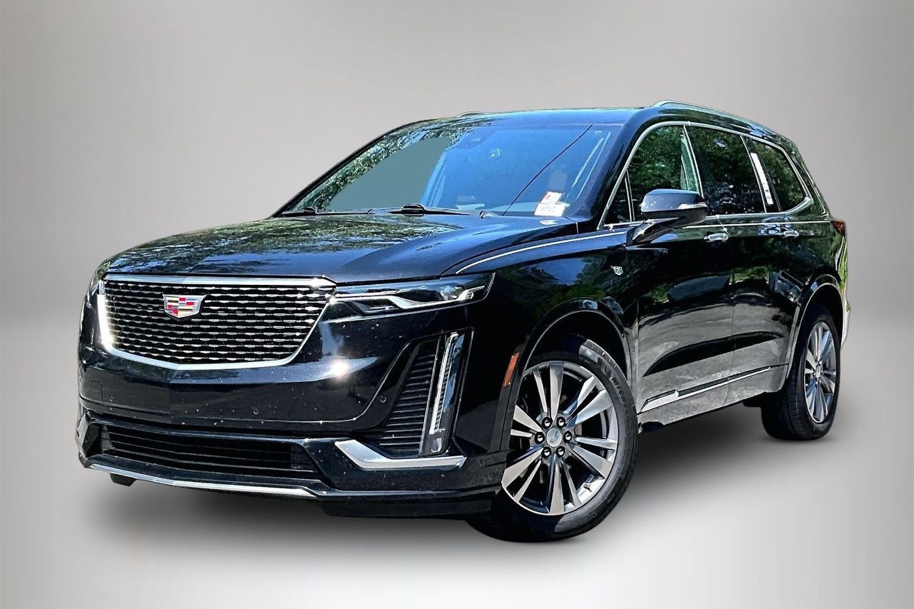 2025 Cadillac XT6 Premium Luxury Auto's photo