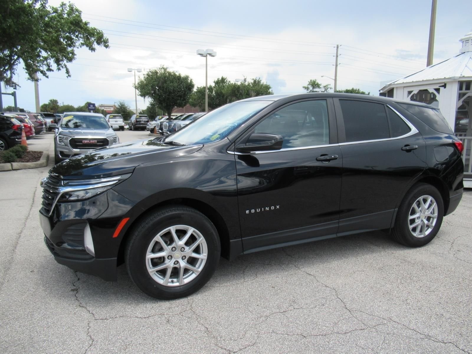 Used 2022 Black Chevrolet LT image 4
