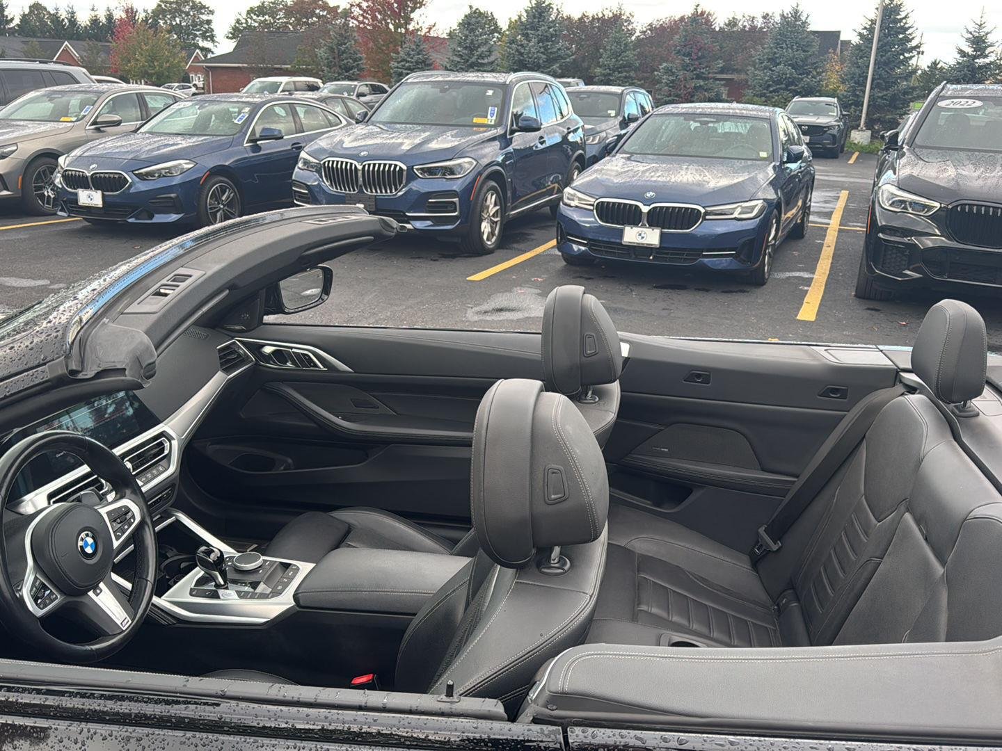Used 2022 Black Sapphire Metallic BMW M440i xDrive image 9