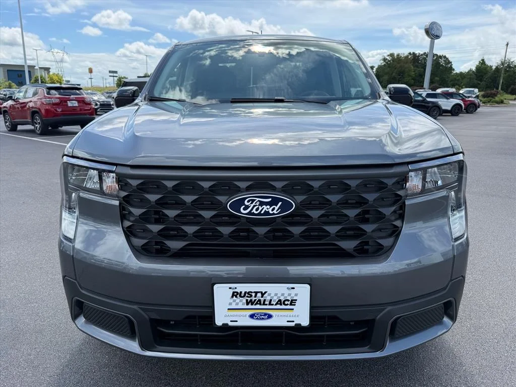 Used 2026 Gray Ford XLT image 2