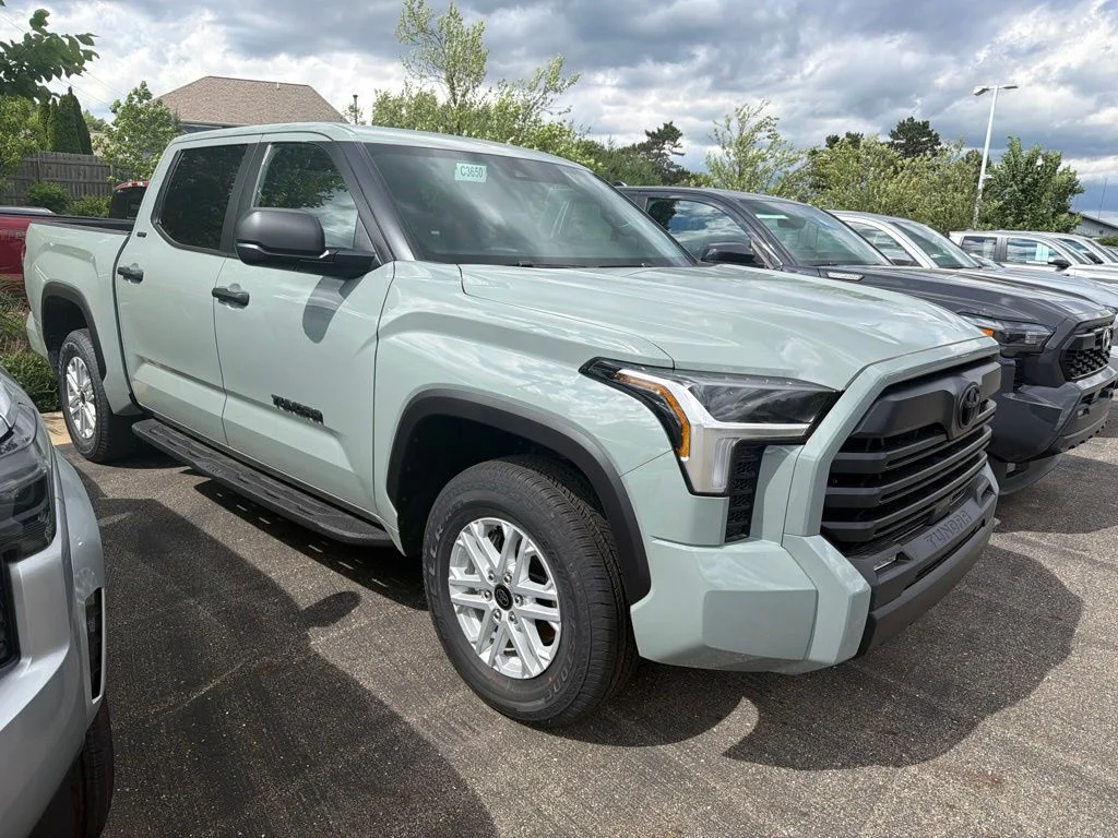 2026 Toyota Tundra SR5 - Photo 12