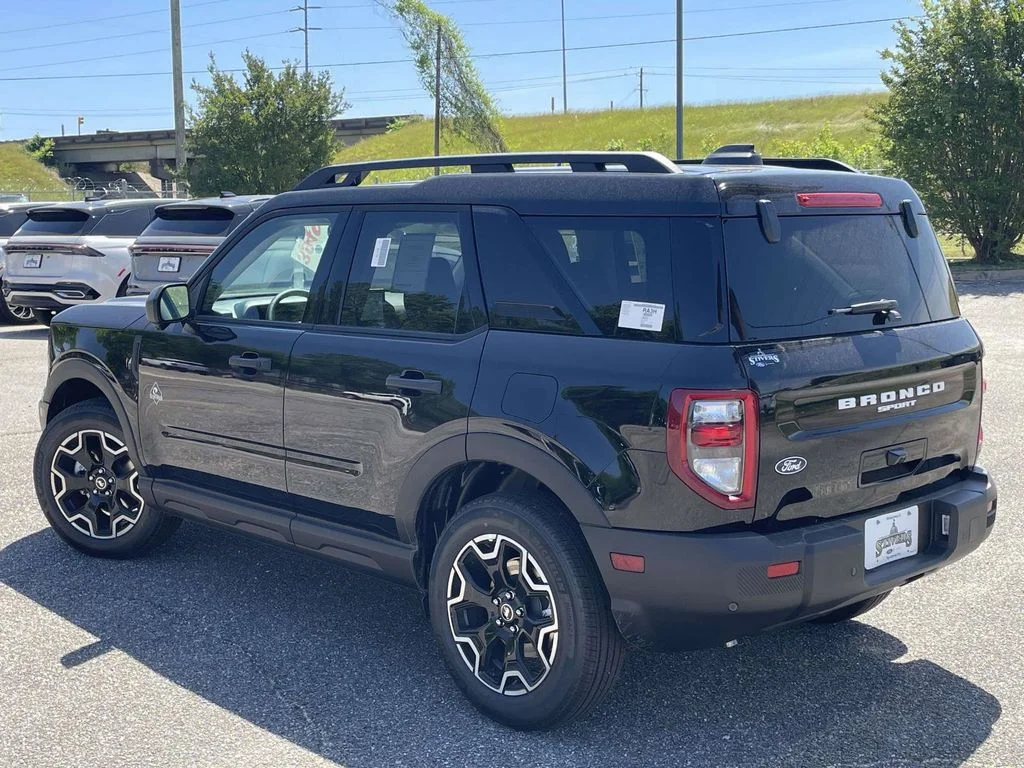New 2026 Black Ford Outer Banks image 5
