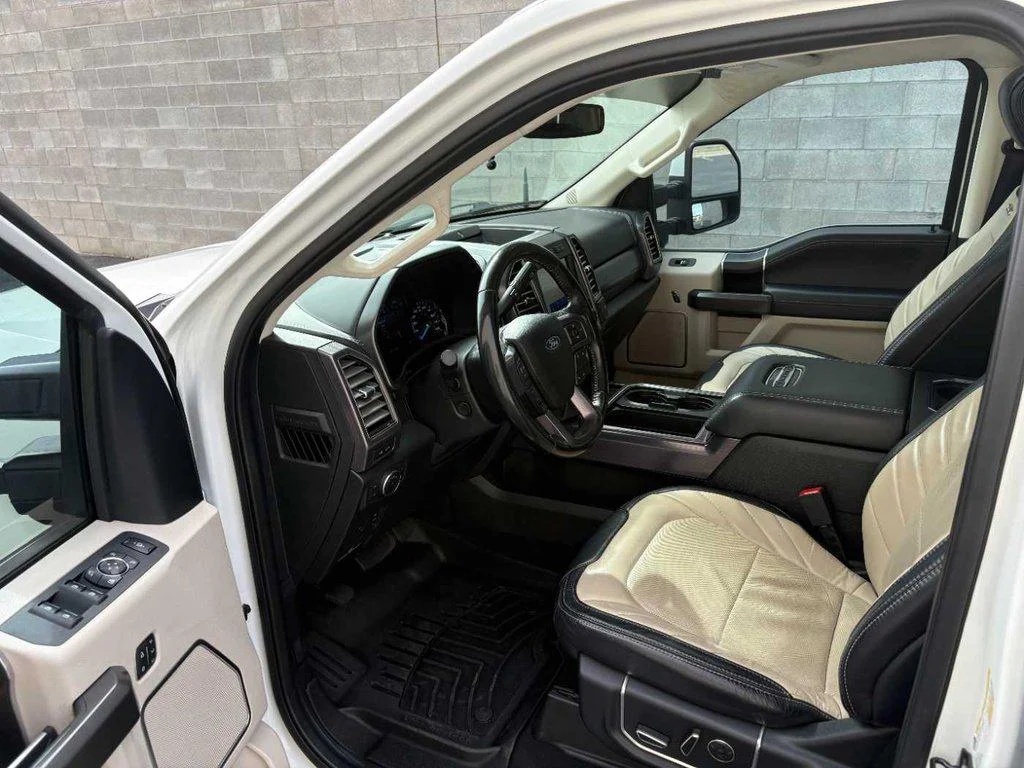 2020 Ford F-350 Super Duty Limited - Photo 16