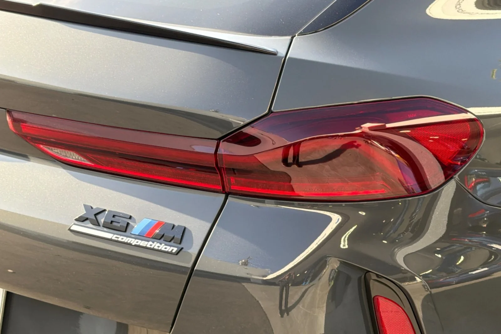 Used 2024 Dravit Grey Metallic BMW  image 27